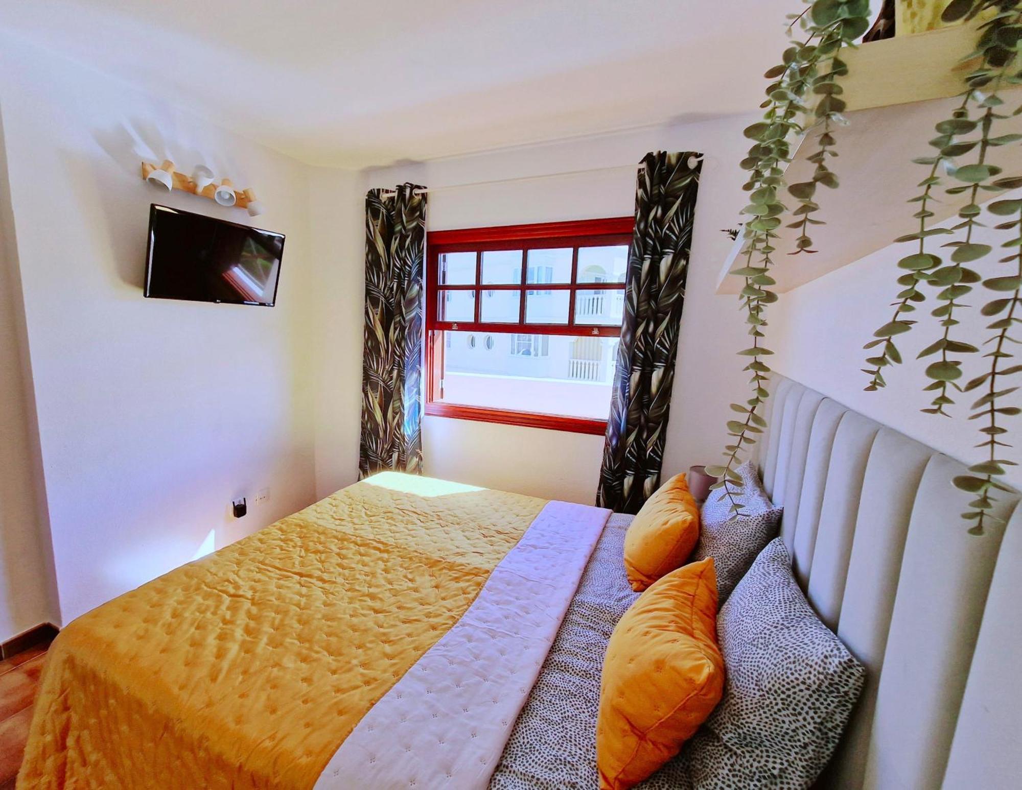 Strelitzia Apartment - Ocean View & Heated Pool San Miguel de Abona Zewnętrze zdjęcie